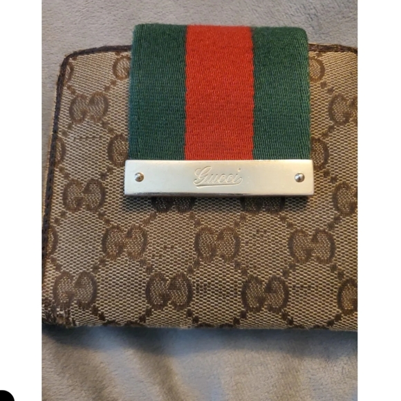Vintage Gucci Bi-fold Monogram Wallet w Signature Stripe - Picture 1 of 4